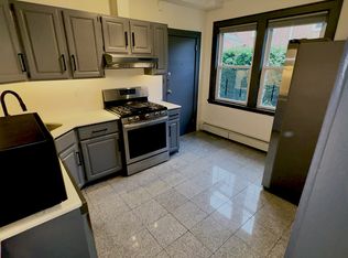 86 Edgewood Ave APT 1W, Yonkers, NY 10704