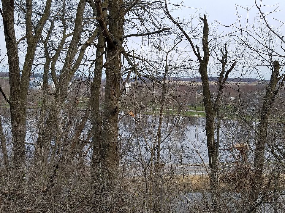2nd image of Mill Rd