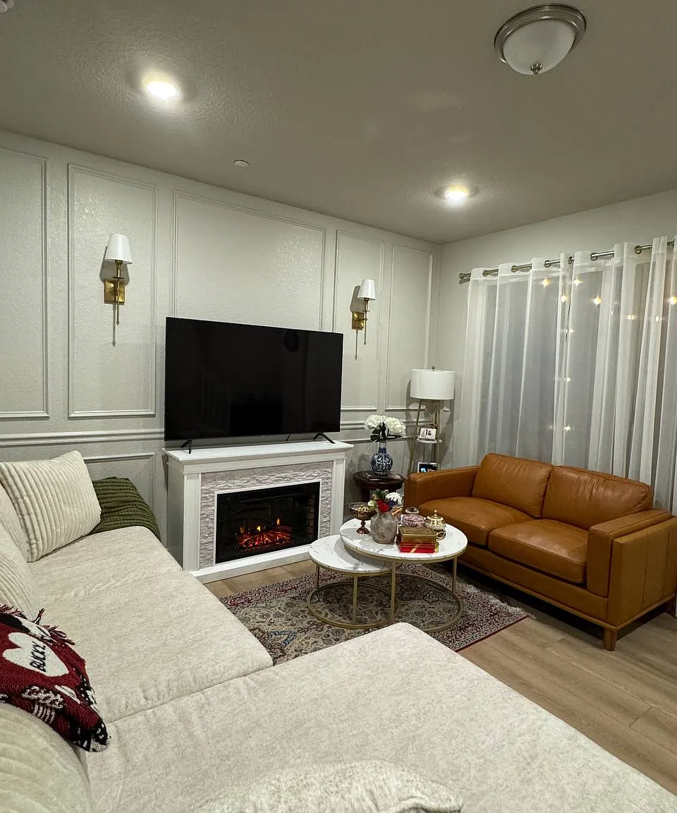 3 bed, 3.5 bath, 1695 sqft, $3,050 — Photo 1