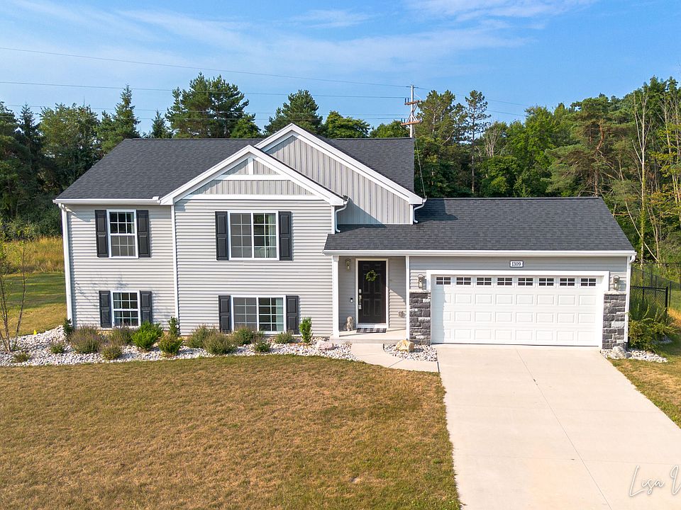 1st image of 1309 Water Pointe Ct