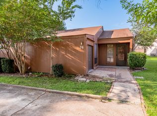 74 Westwood Dr W #1, Trinity, TX 75862