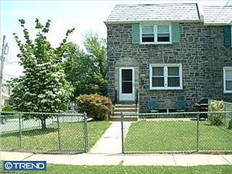 5th image of 3922 Dennison Ave