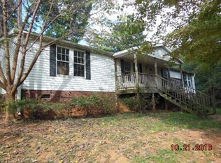 2734 Refuge Church Dr, Trinity, NC 27370