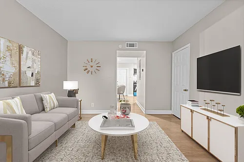 The Pointe at White Oak Photo 1