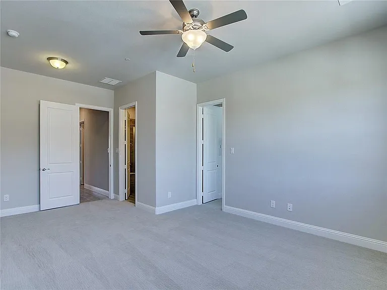 5518 Liberty Dr — Photo 10