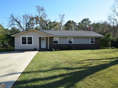 513 Leisure Ln, Blackshear, GA, 31516