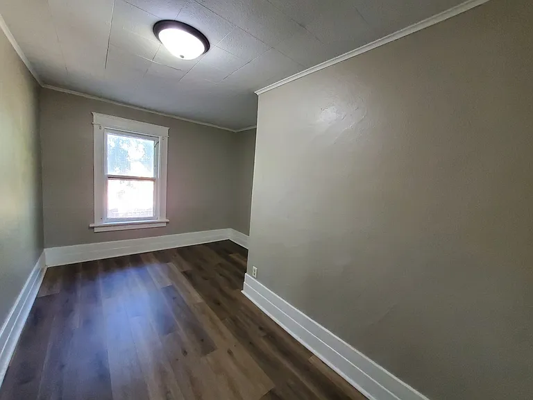 416 Sunnyside Ave — Photo 12