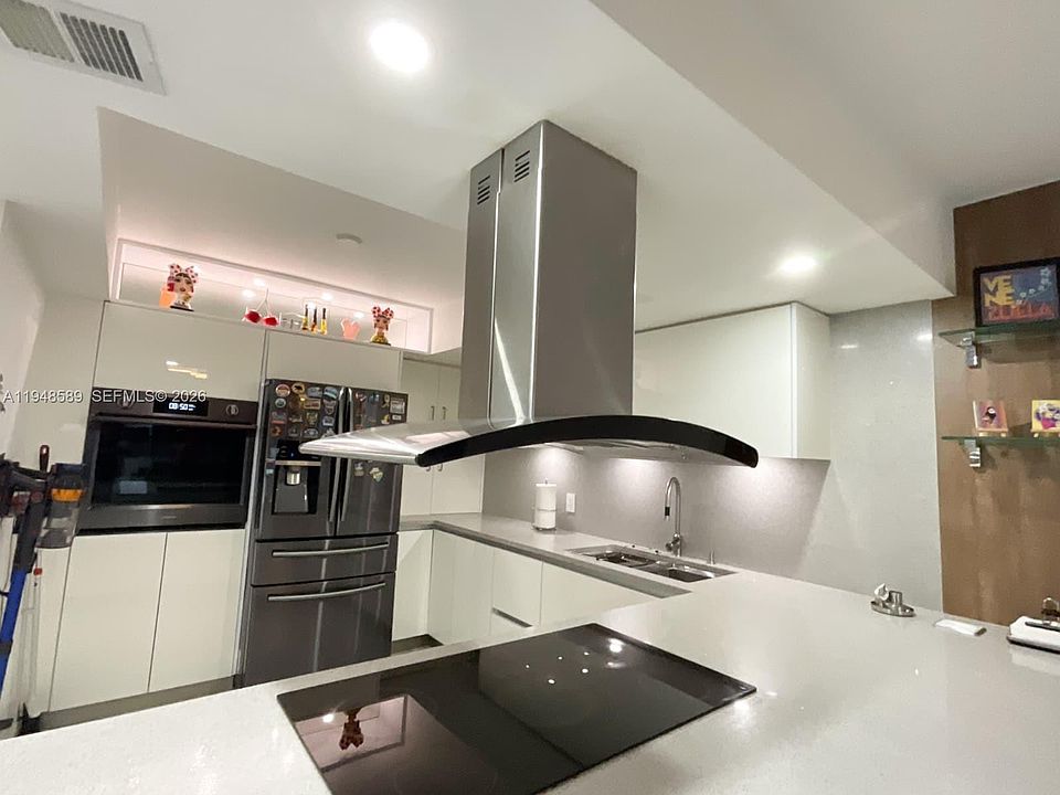 1st image of 1301 Miami Gardens Dr #501W