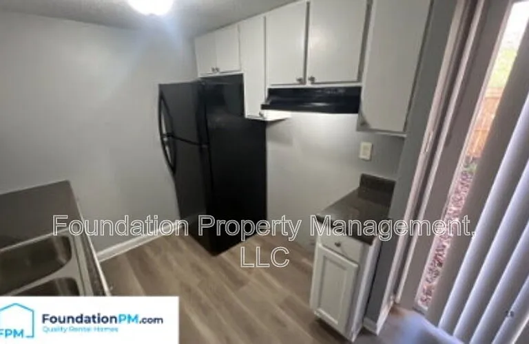 5224 Flowering Peach Dr — Photo 3