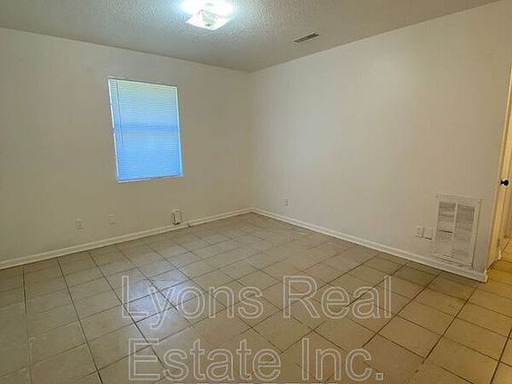 2nd image of 1022 S Gordon Ave #D