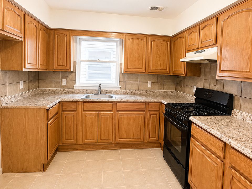 1st image of 26 22nd St