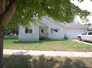 328 13th St, Boone, IA 50036