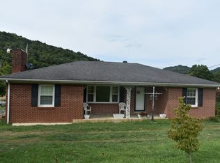413 Cookeville Hwy, Carthage, TN 37030
