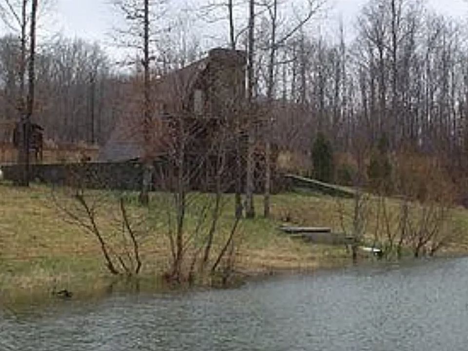 1st image of 156 Tracy Rd