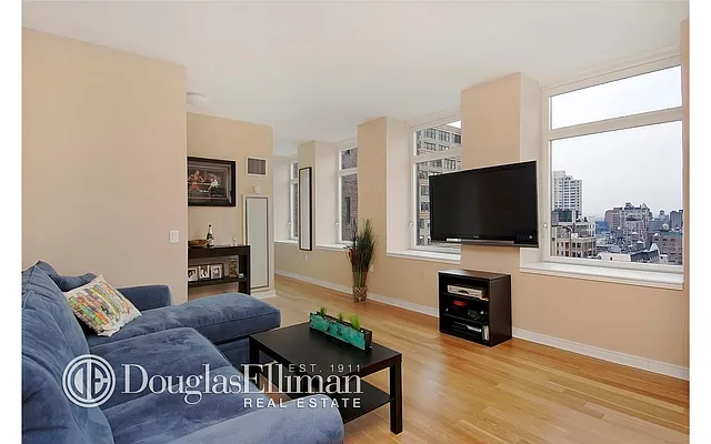 Rented by Douglas Elliman | media 2