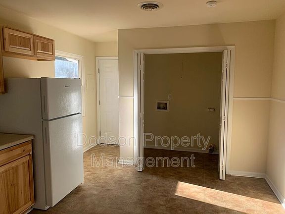 5th image of 1107 Worthington Ct