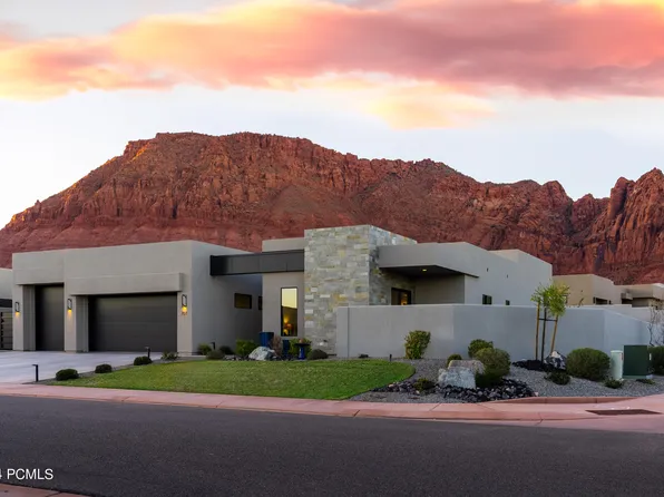707 E Wall Circle Cir, Ivins, UT 84738
