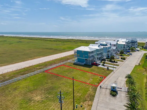 54 Grand Beach Blvd, Galveston, TX 77550