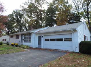 23 Tabor Rd, Enfield, CT 06082