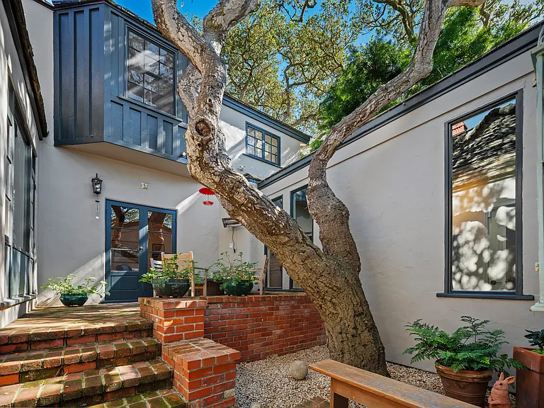 24262 Cabrillo St — Photo 18