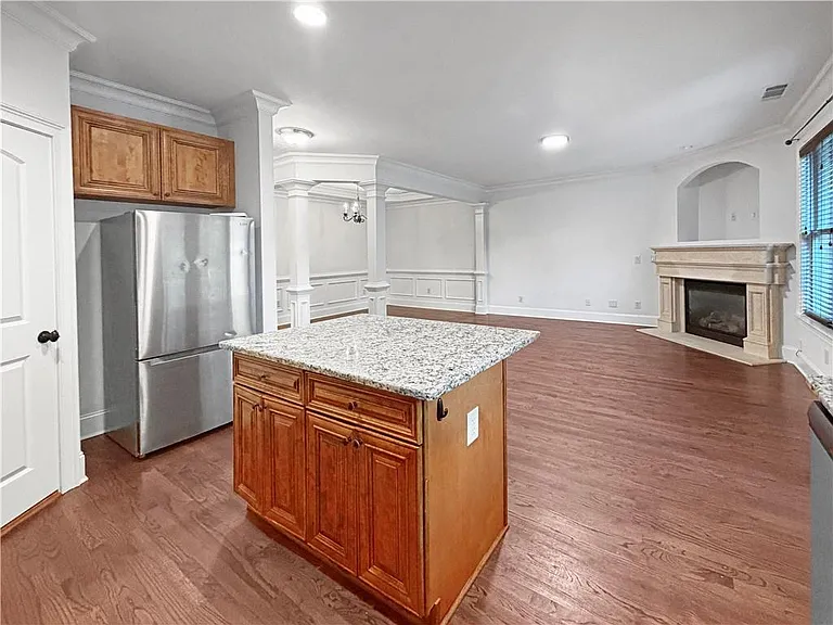 3239 Claudia Ct — Photo 12