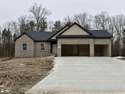 8128 Peninsula Cir, Grand Blanc, MI, 48439