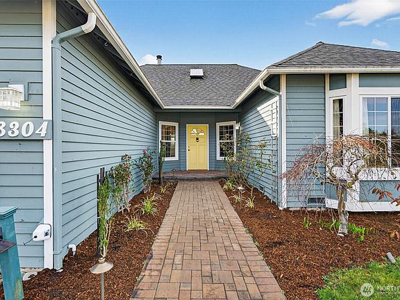 3rd image of 18304 68th Avenue W