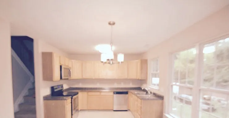 6 bed, 3.5 bath, 1683 sqft, $3,750 — Photo 3