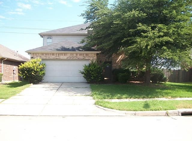 1st image of 2530 Silvermeadow Dr