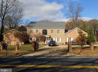 4424 Braddock Rd, Alexandria, VA 22312