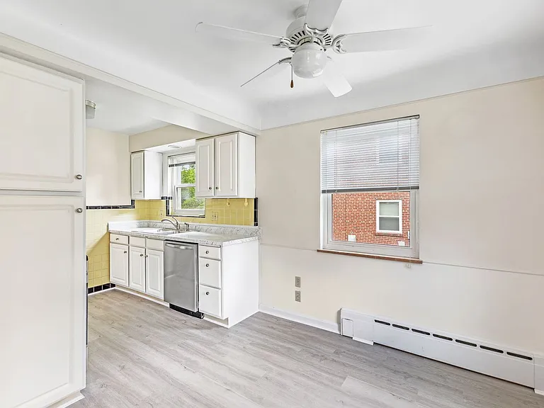 Oakley- Charming 4 family and desirable street — Photo 16
