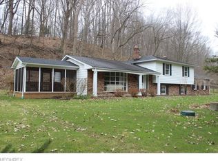 38450 Dodds Landing Dr, Willoughby, OH 44094