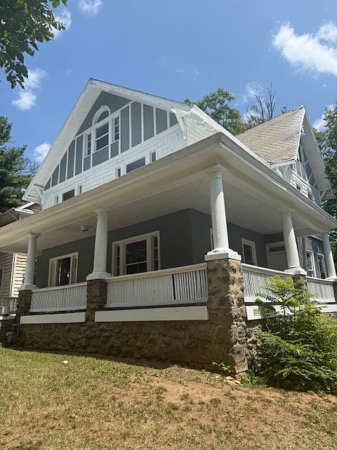 1st image of 2709 Wisconsin Ave NW