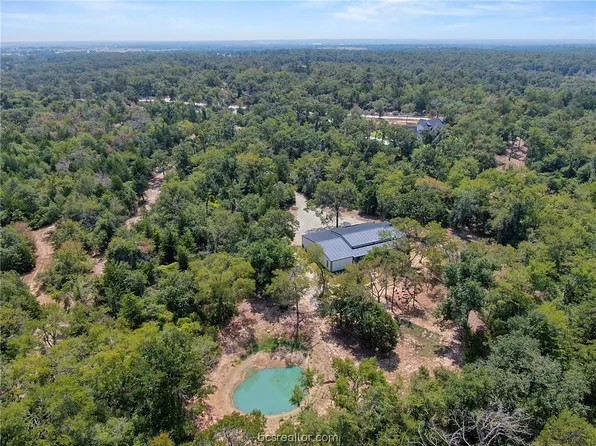 1200 Maris Ln, Franklin, TX 77856