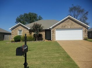 108 Kensington Cv, Medina, TN 38355