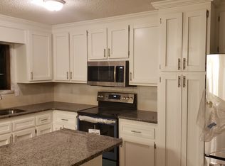 860 Shellhabour Blvd, Rural Hall, NC 27045