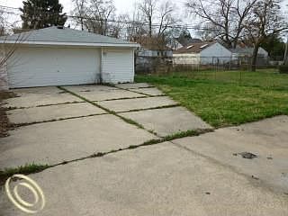 2nd image of 7611 Ashton Ave