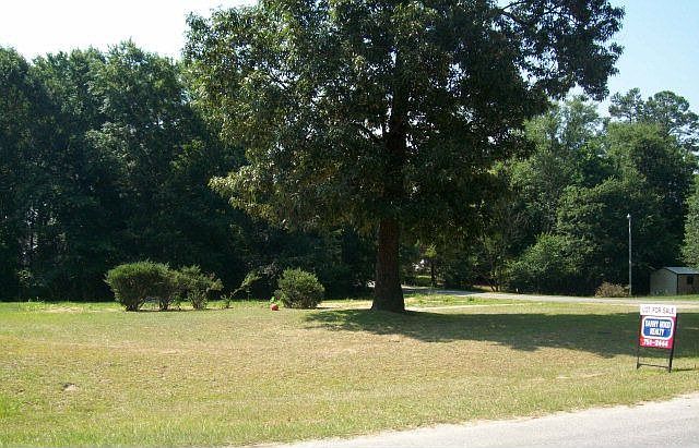 1st image of 110 Somerset Dr
