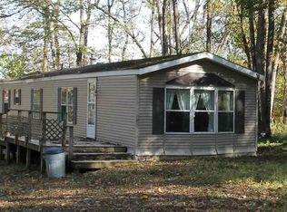 2638 Blue Gill Ln, Lansing, IA 52151