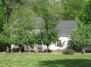 79 Fountain Dr, Stafford, VA 22554