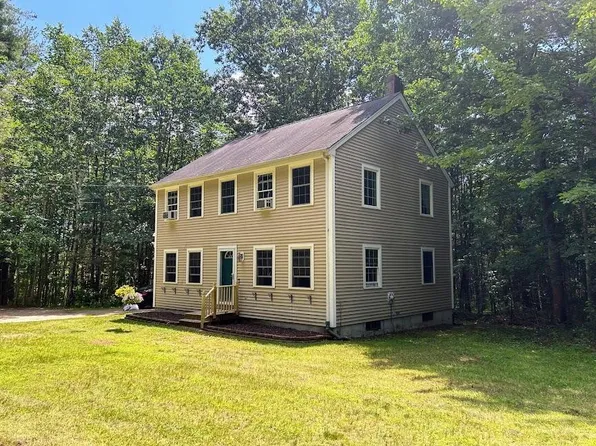 300 Webber Hill Road, Kennebunk, ME 04043