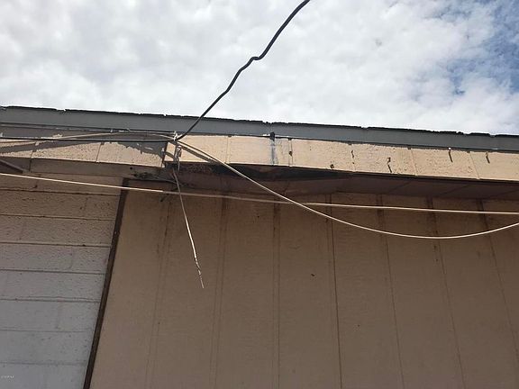3rd image of 3311 W San Miguel Ave