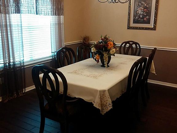 4th image of 14607 Mills Park Ln
