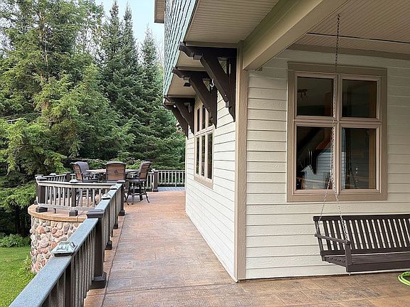 Beautiful concrete deck