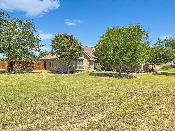 2nd image of 3201 Leatherwood Ct