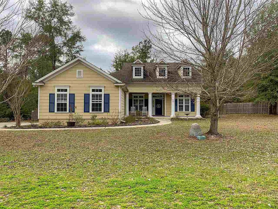 1st image of 17 Violet Ln