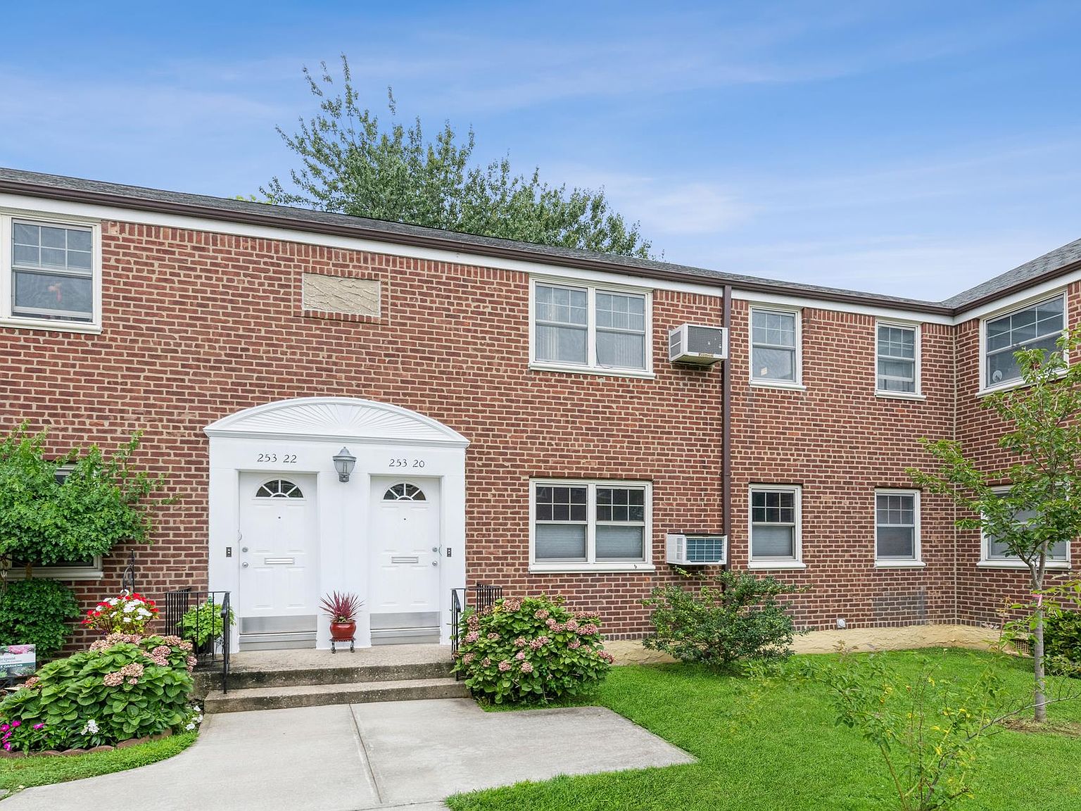 253-20 60th Ave, Little Neck, NY 11362 | Zillow