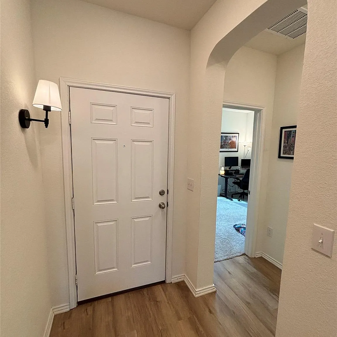 3 bed, 2.0 bath, 1491 sqft, $2,695 — Photo 3