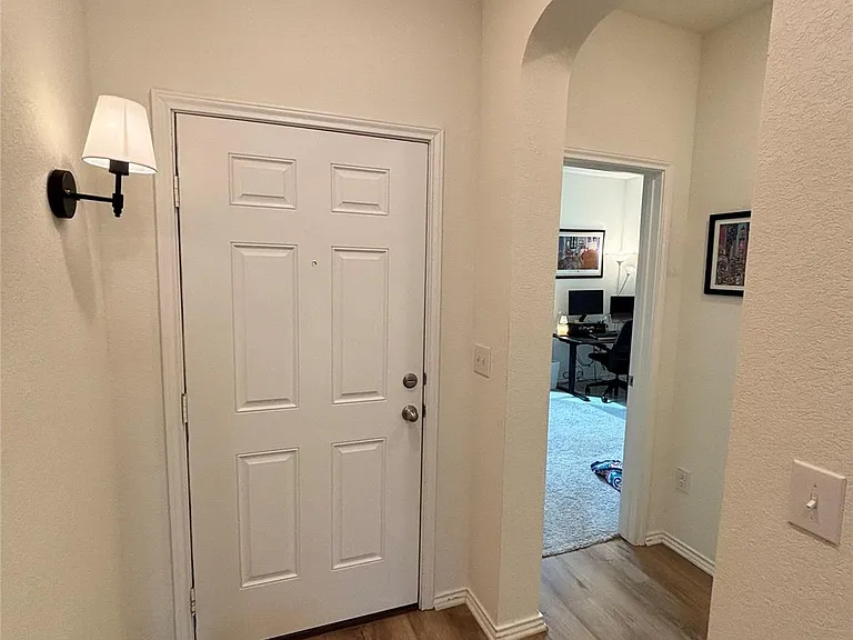 8013 Philbrook Dr — Photo 3