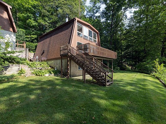 4th image of 65491 North Dr